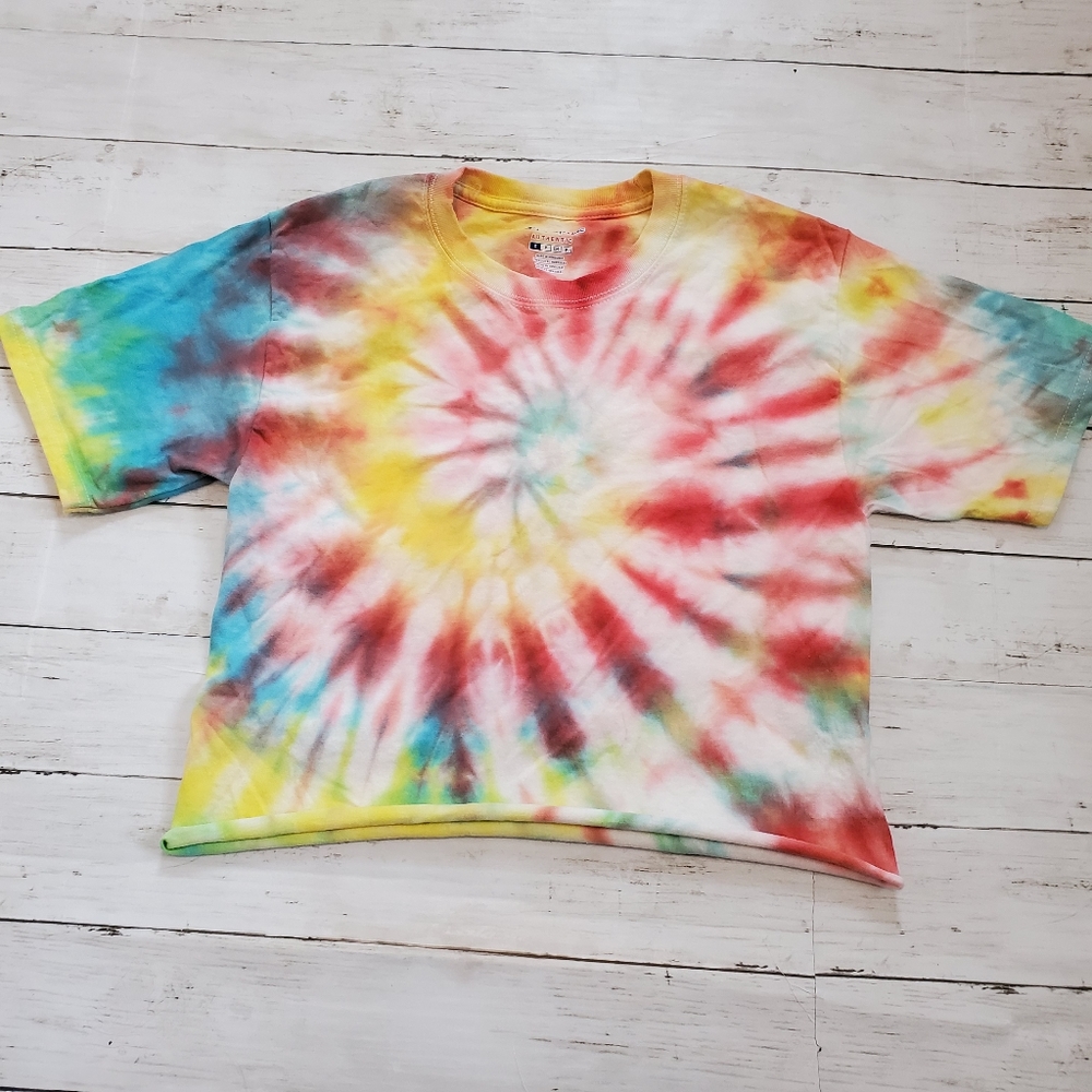 Champion custom cropped tie dye tee swirl yellow blue‎ red green size small